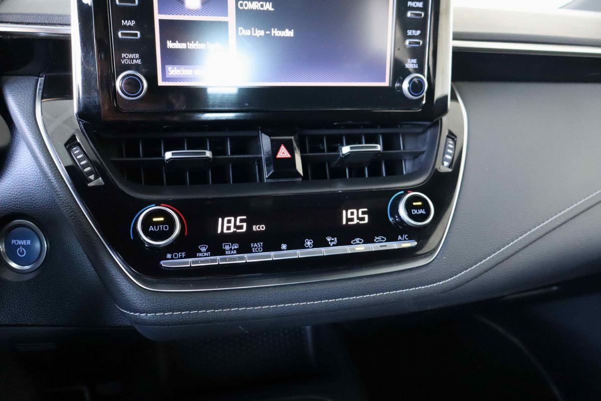 toyota-corolla-2021-hibrido-a-gasolina-1798cc