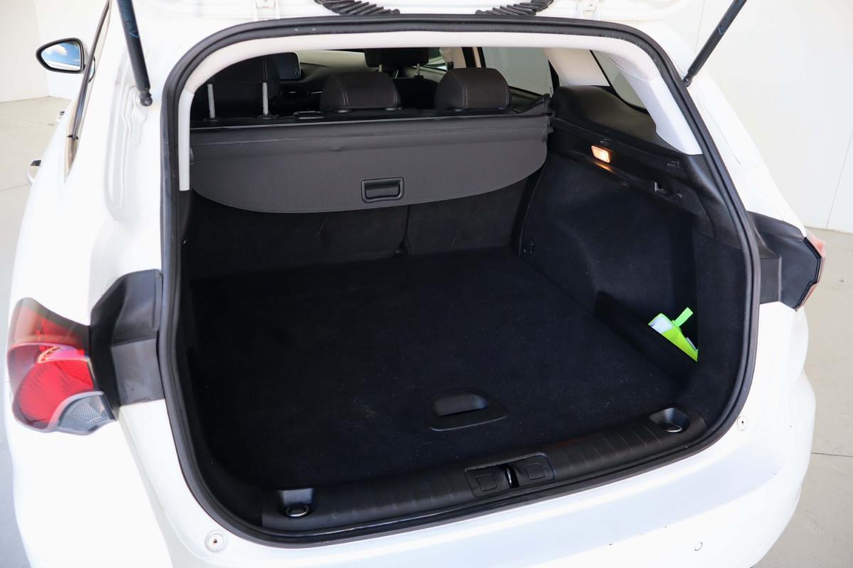 fiat-tipo-station-wagon-2018-diesel-1248cc