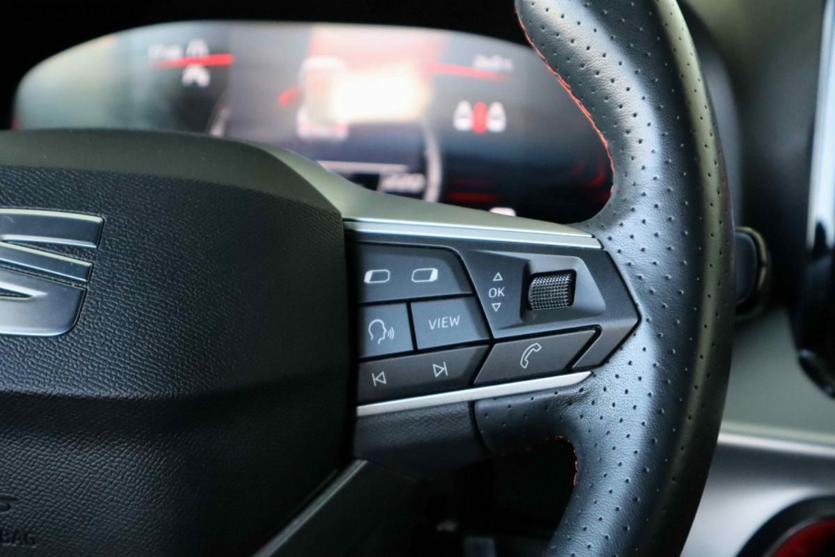 seat-arona-2023-gasolina-999cc