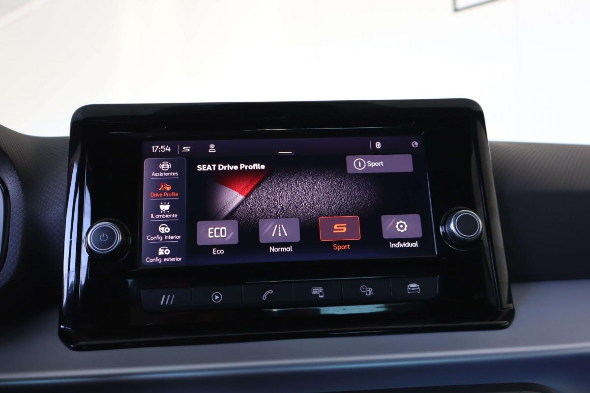 seat-arona-2023-gasolina-999cc
