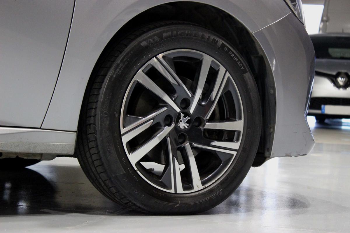 peugeot-208-2023-gasolina-1199cc