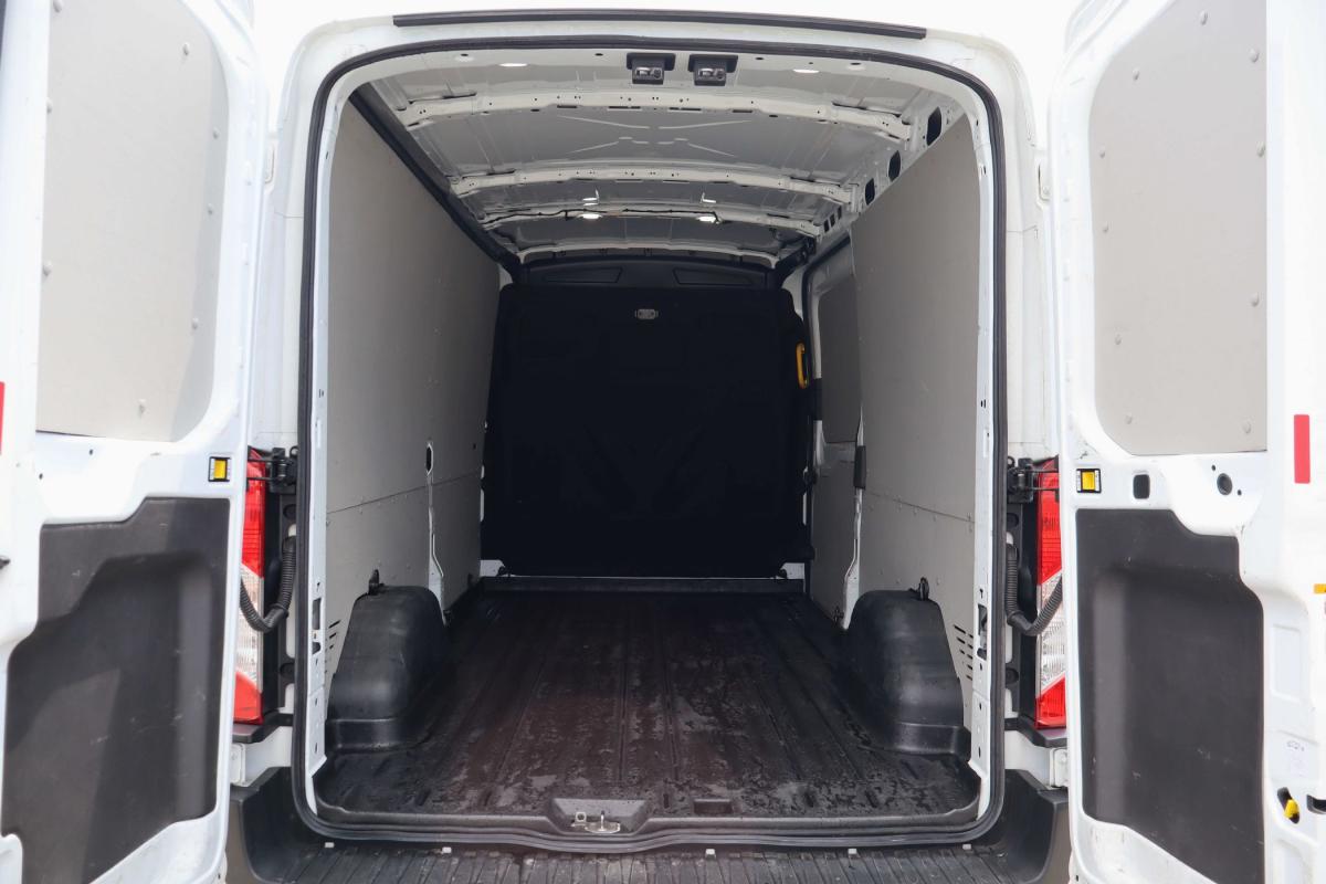 ford-transit-2024-diesel-1995cc