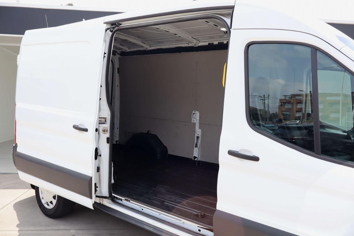 ford-transit-2024-diesel-1995cc