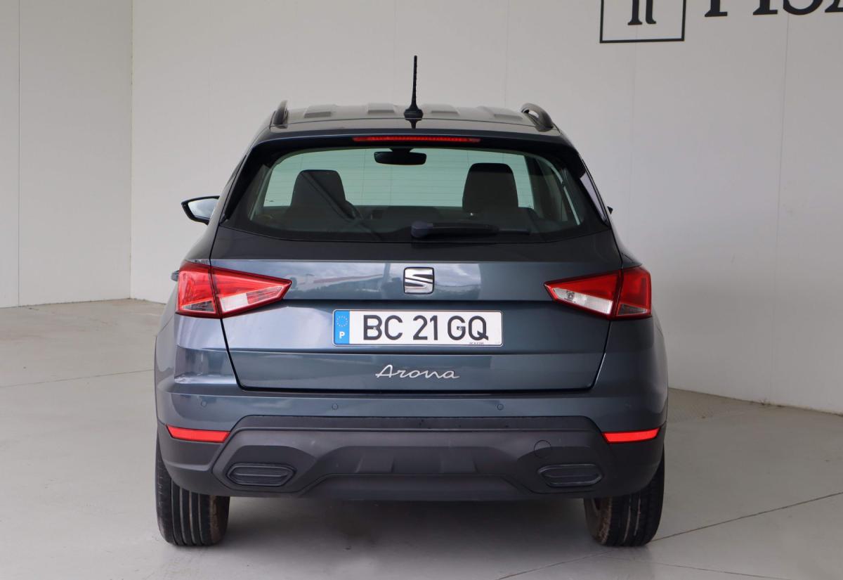 seat-arona-2023-gasolina-999cc