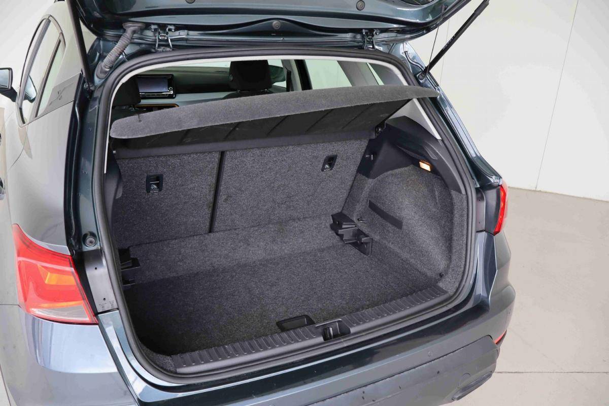 seat-arona-2023-gasolina-999cc