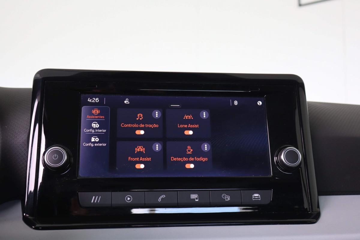 seat-arona-2023-gasolina-999cc