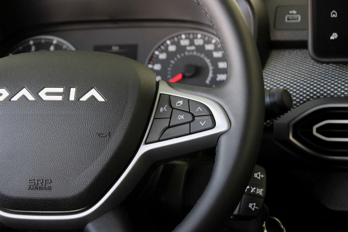 dacia-jogger-2025-gpl-999cc