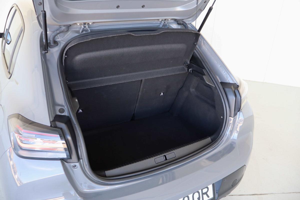 peugeot-208-2024-gasolina-1199cc
