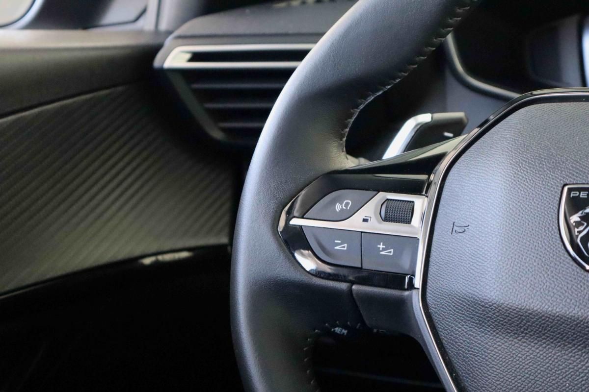 peugeot-208-2024-gasolina-1199cc