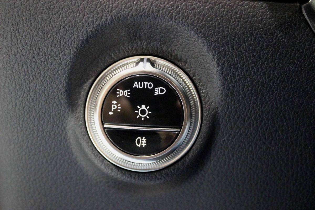 mercedes-benz-classe-c-2025-hibrido-a-gasolina-1993cc