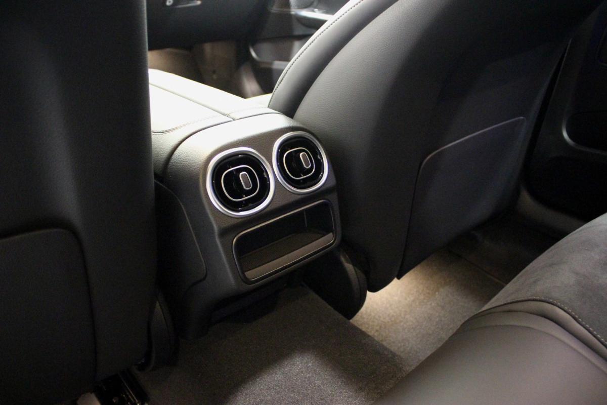 mercedes-benz-classe-c-2025-hibrido-a-gasolina-1993cc