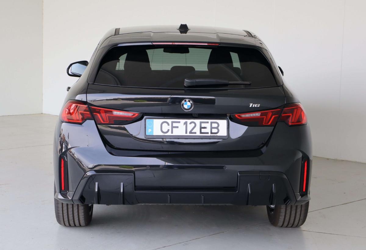 bmw-serie-1-2026-gasolina-1499cc