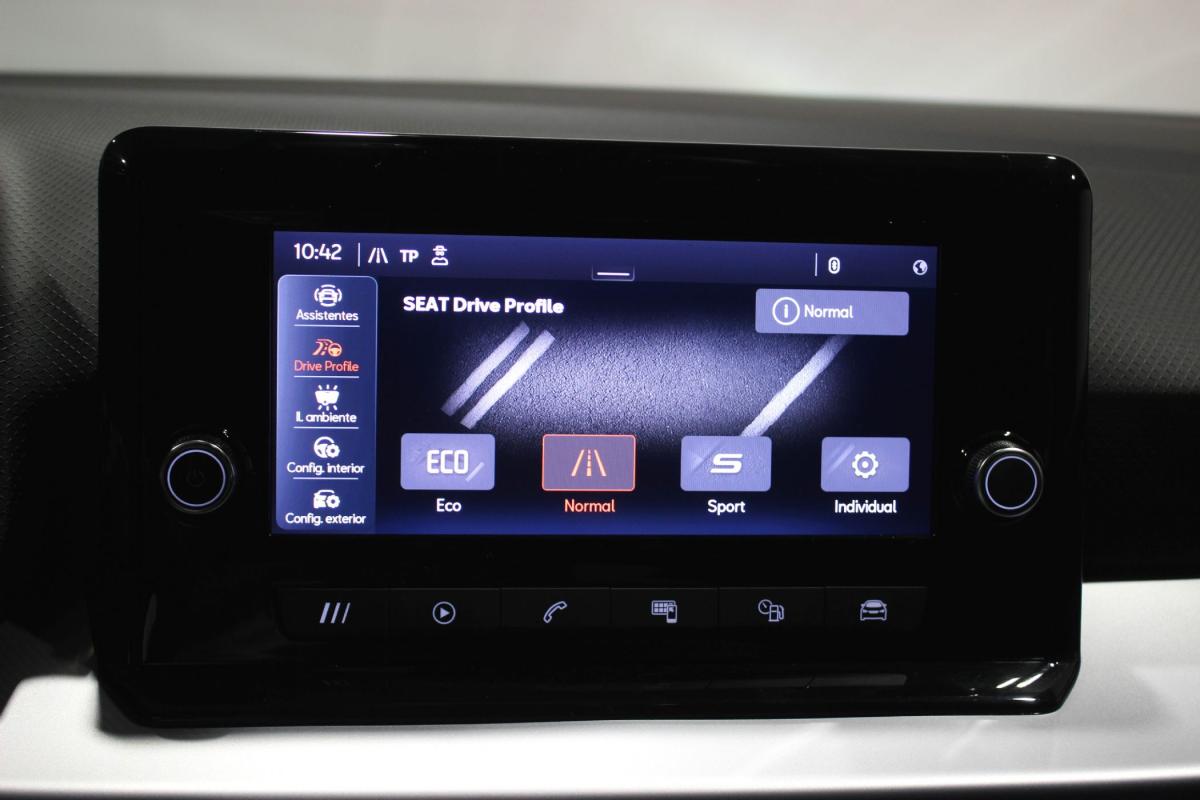seat-ibiza-2023-gasolina-999cc