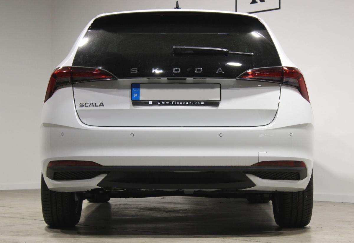 skoda-scala-2024-gasolina-999cc