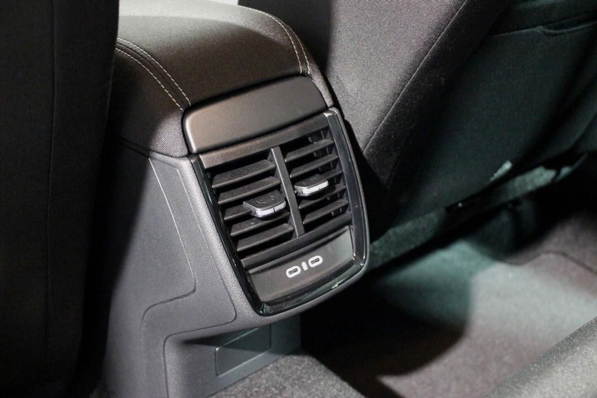 skoda-scala-2024-gasolina-999cc