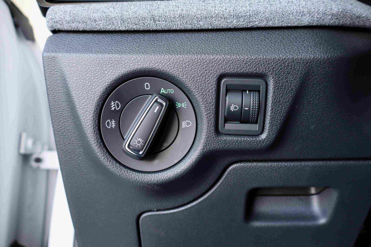 skoda-scala-2024-gasolina-999cc