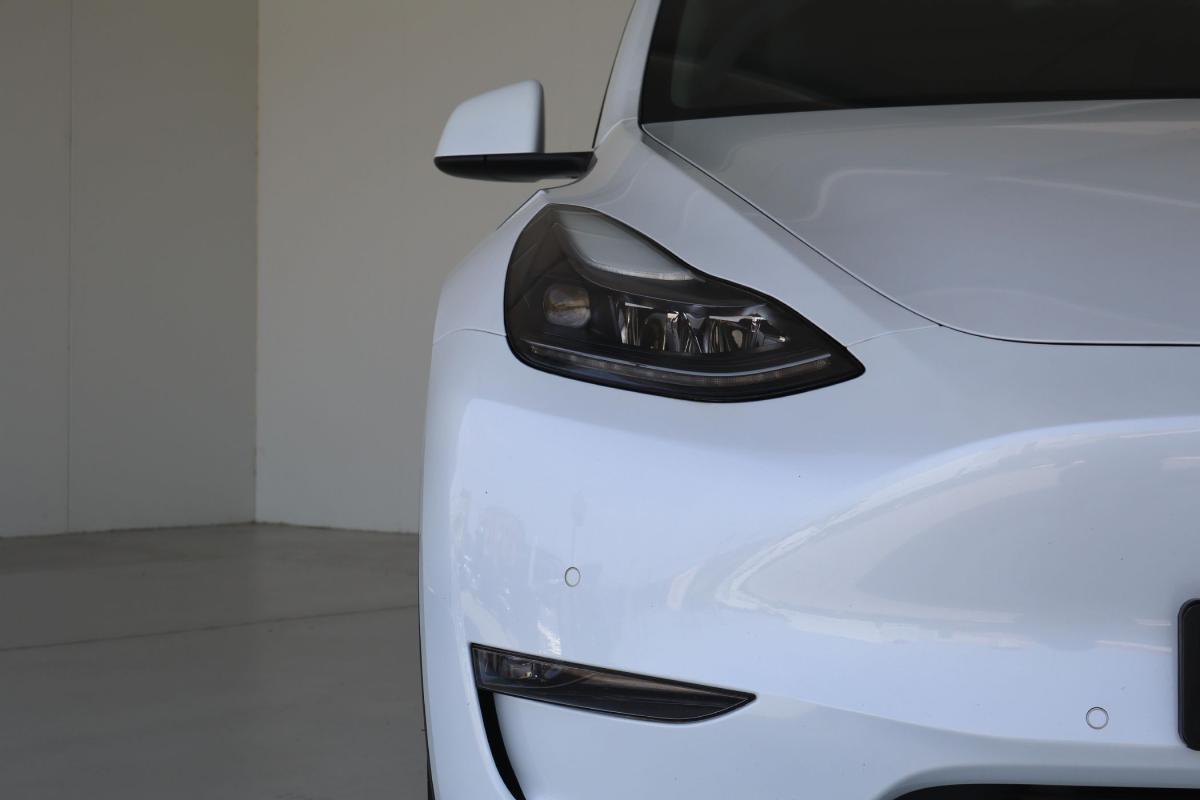 tesla-model-y-2022-eletrico-500cc