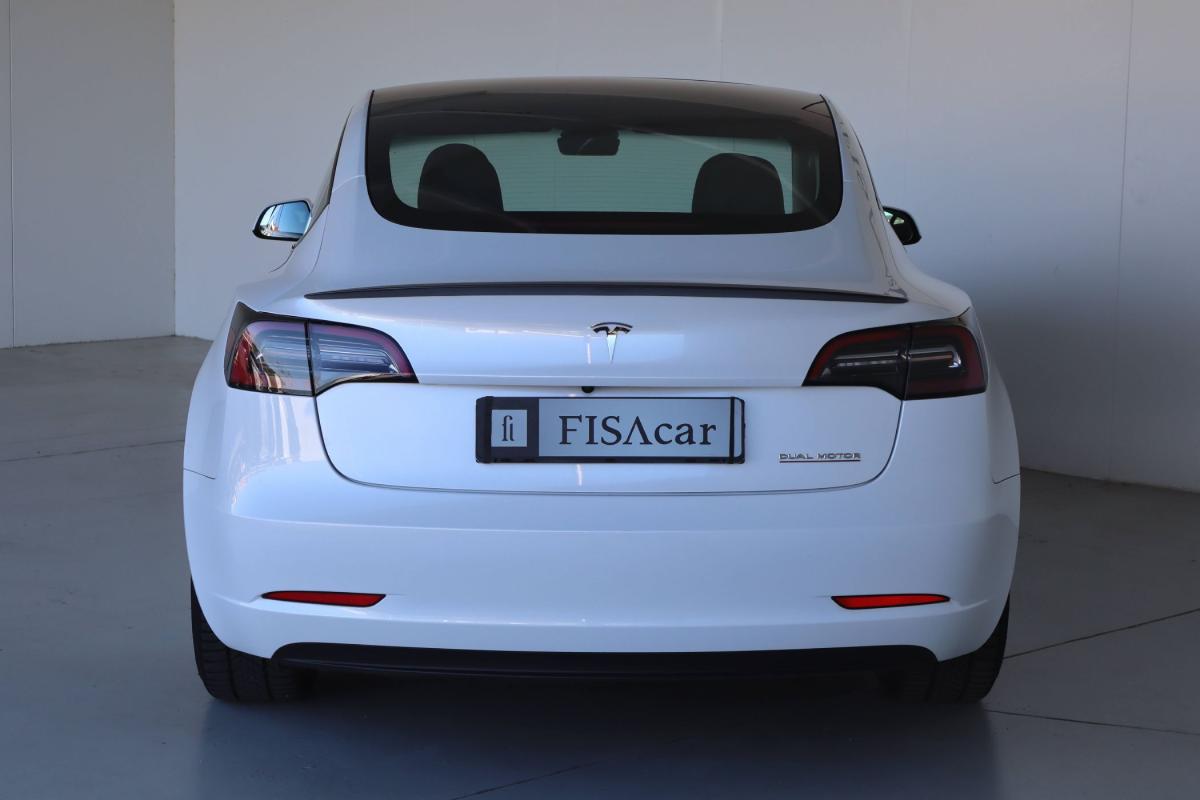 tesla-model-3-2022-eletrico-500cc