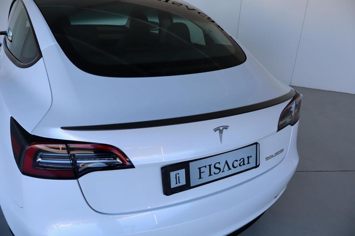tesla-model-3-2022-eletrico-500cc