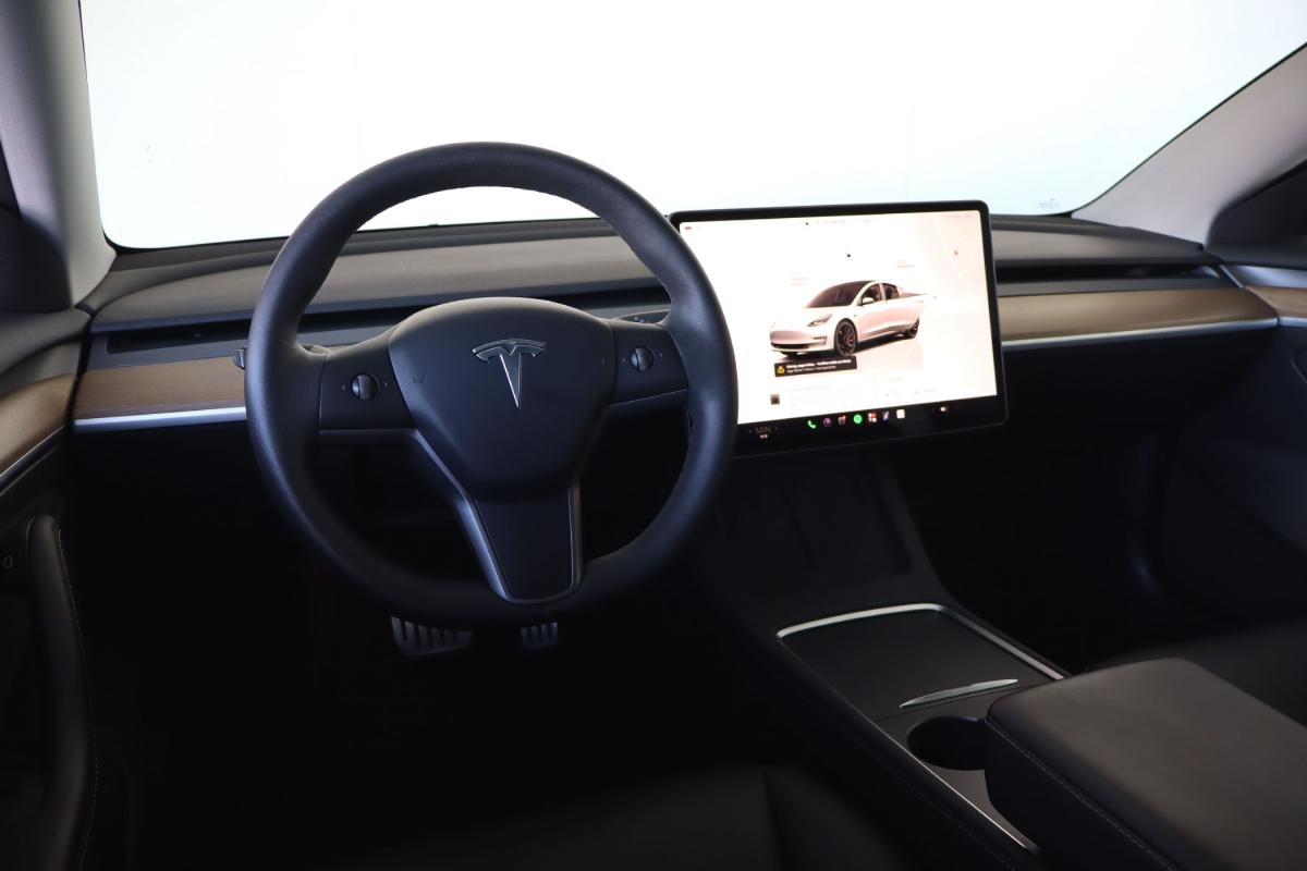 tesla-model-3-2022-eletrico-500cc