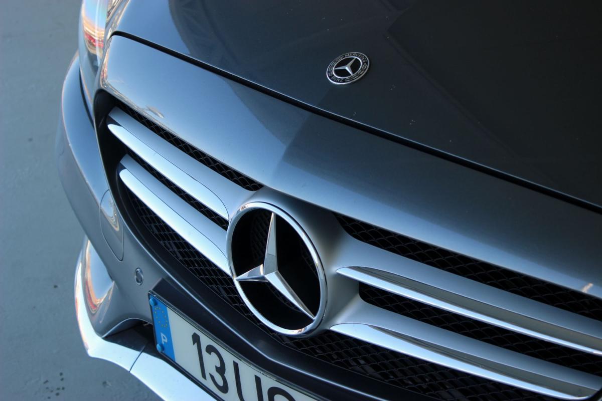 mercedes-benz-classe-c-2018-hibrido-a-diesel-2143cc