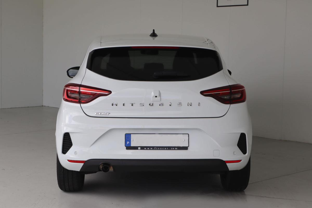 mitsubishi-colt-2025-gpl-999cc