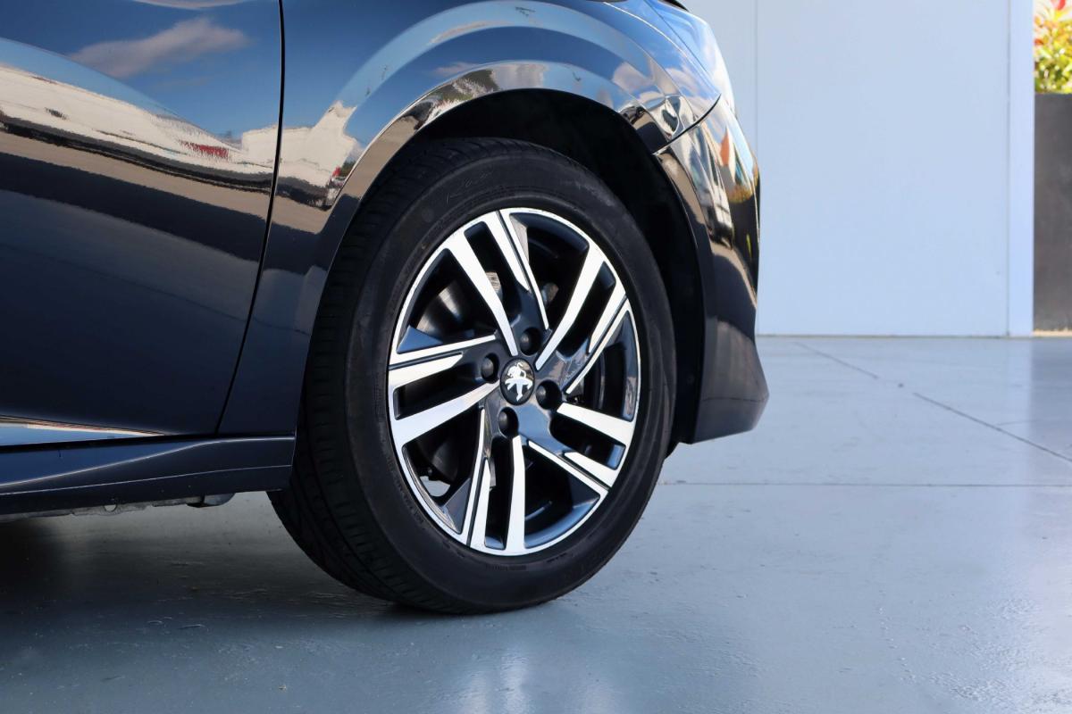 peugeot-208-2023-diesel-1499cc