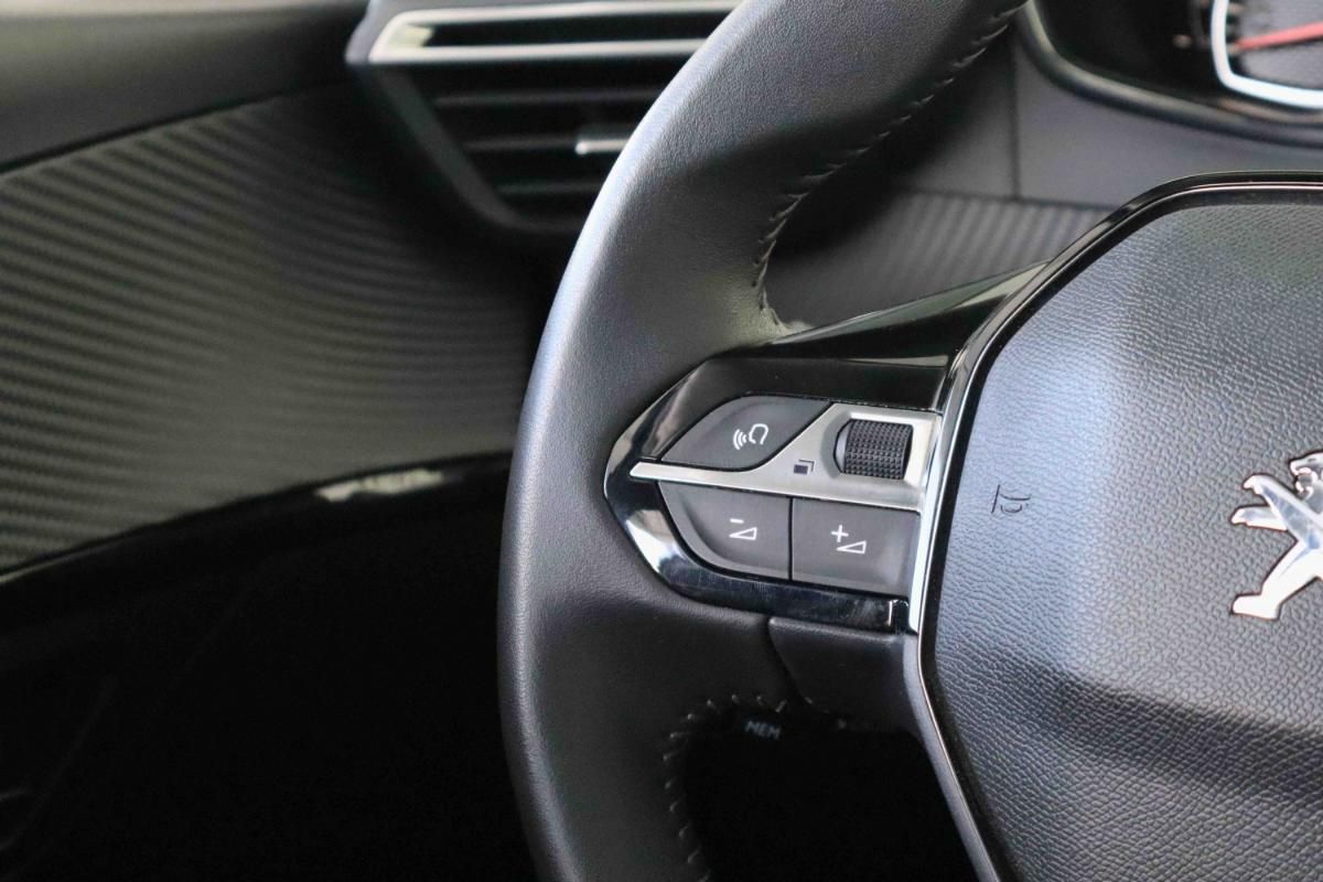 peugeot-208-2023-diesel-1499cc