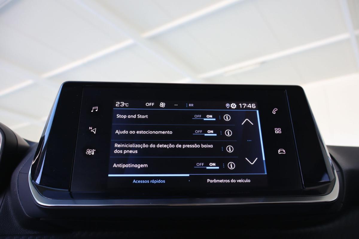 peugeot-208-2023-diesel-1499cc