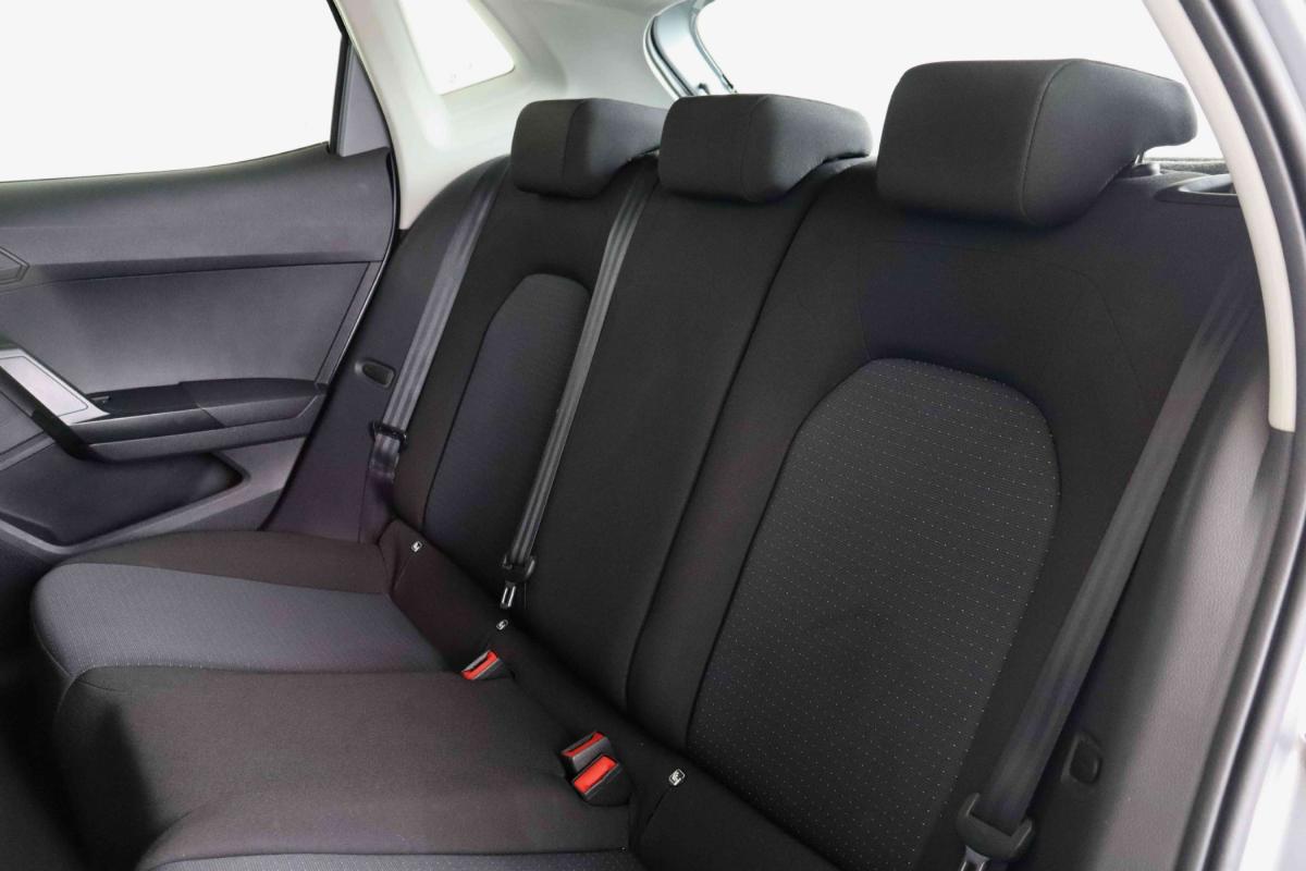 seat-ibiza-2023-gasolina-999cc