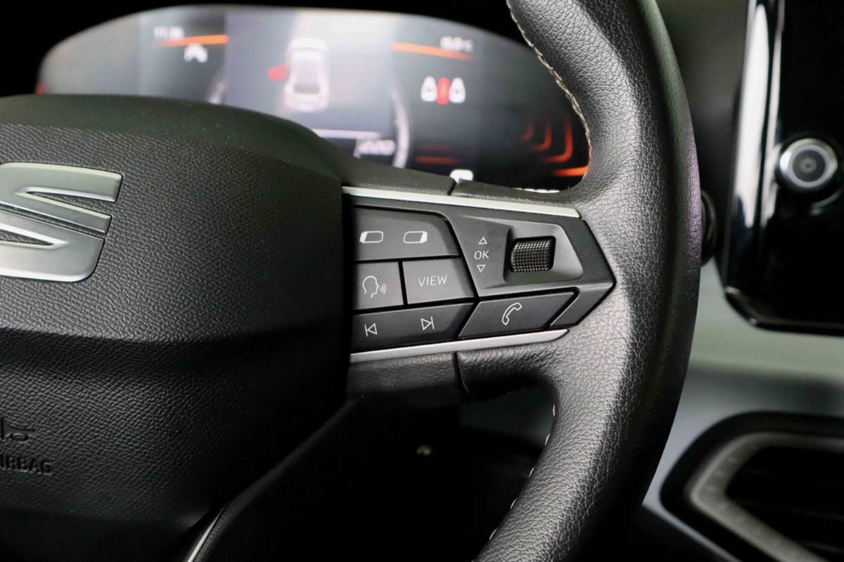 seat-ibiza-2023-gasolina-999cc