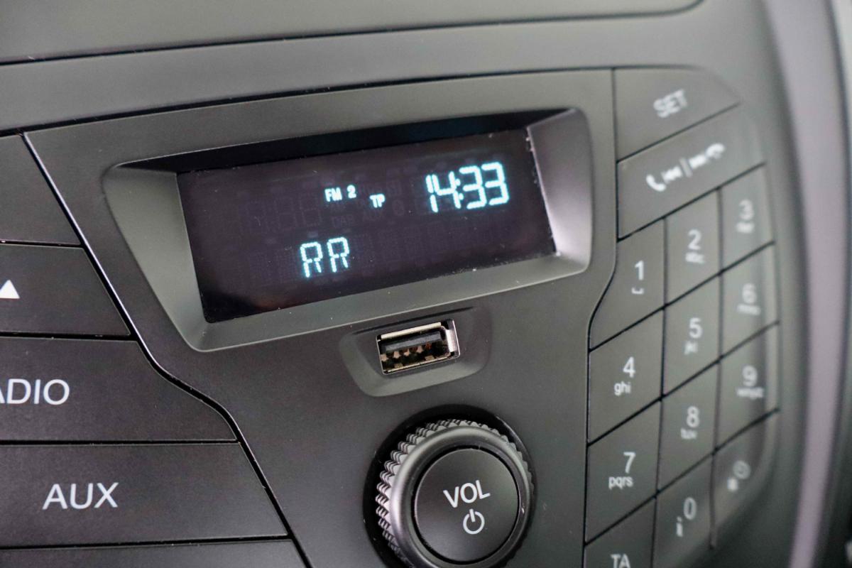 ford-tourneo-courier-2019-diesel-1499cc