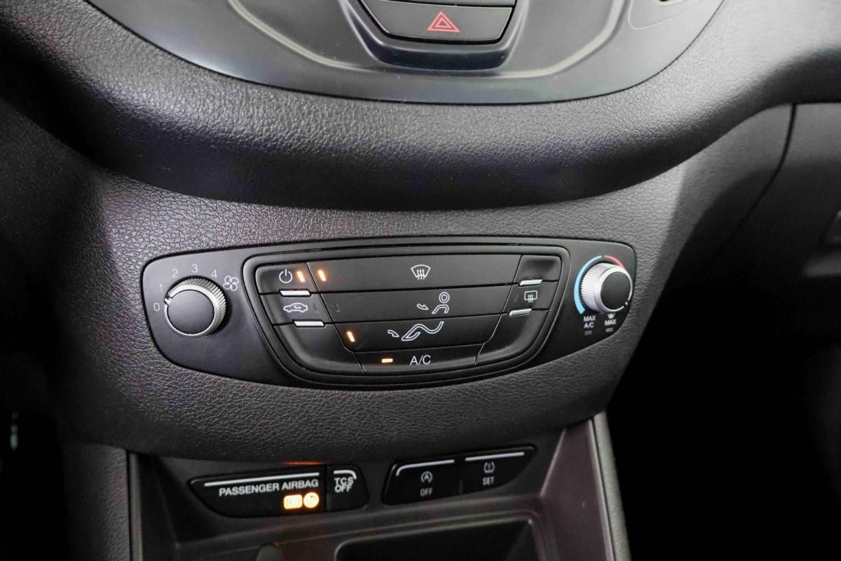 ford-tourneo-courier-2019-diesel-1499cc