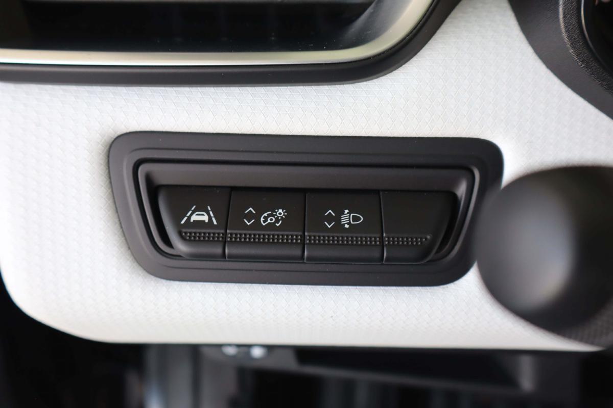 renault-clio-2023-gpl-999cc