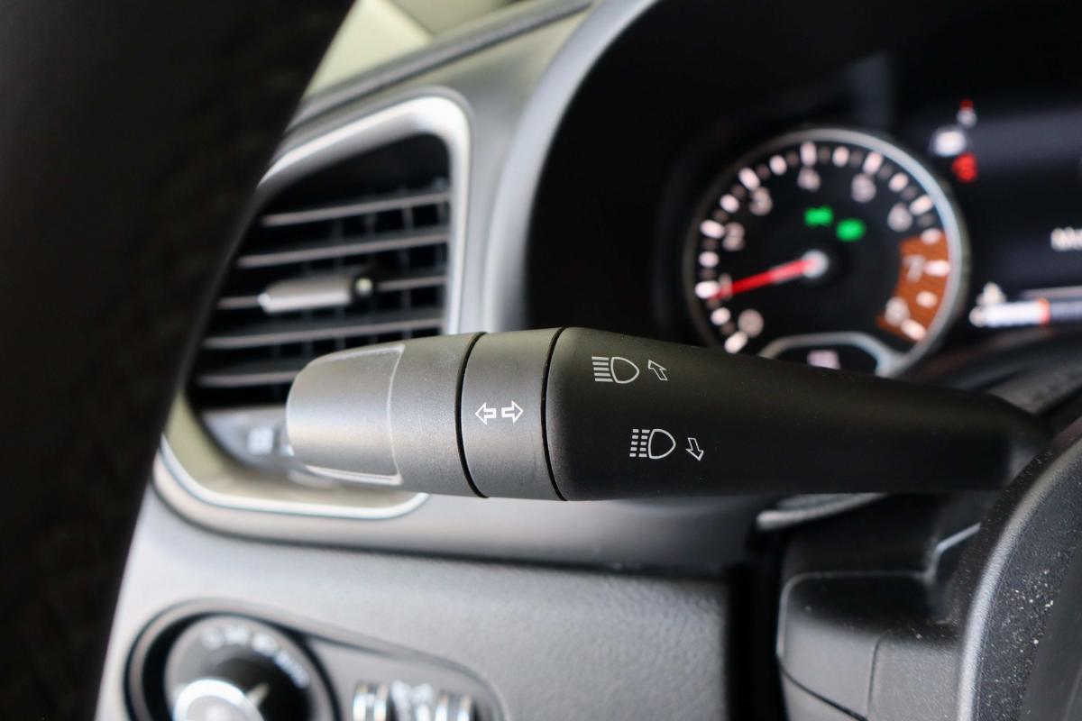 jeep-renegade-2023-gasolina-999cc