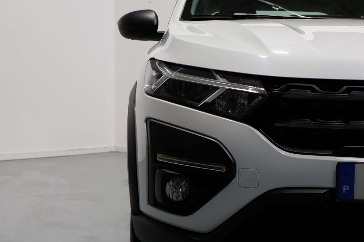 dacia-sandero-2022-gasolina-999cc