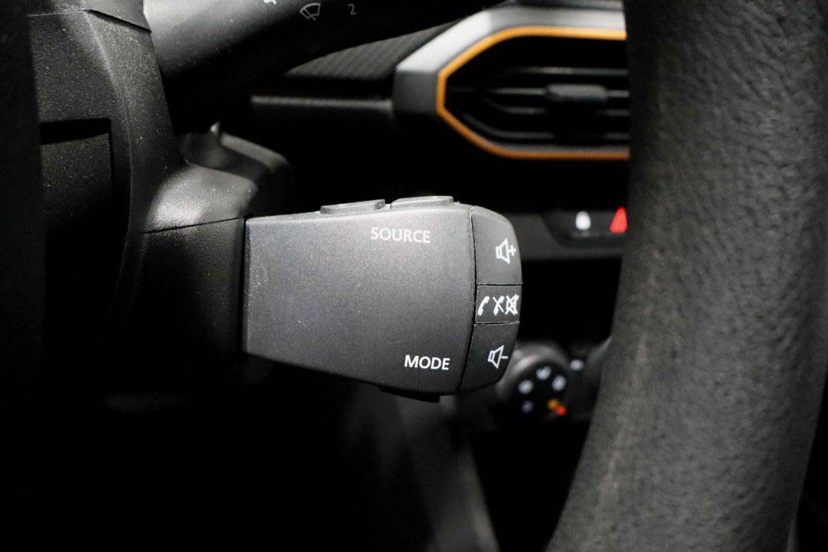 dacia-sandero-2022-gasolina-999cc
