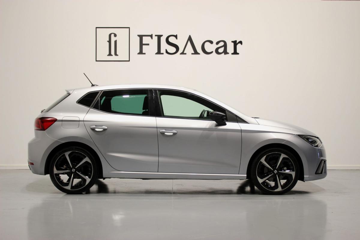 seat-ibiza-2023-gasolina-999cc