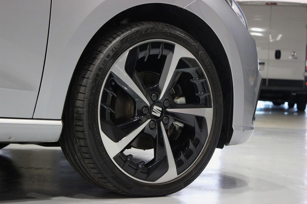seat-ibiza-2023-gasolina-999cc