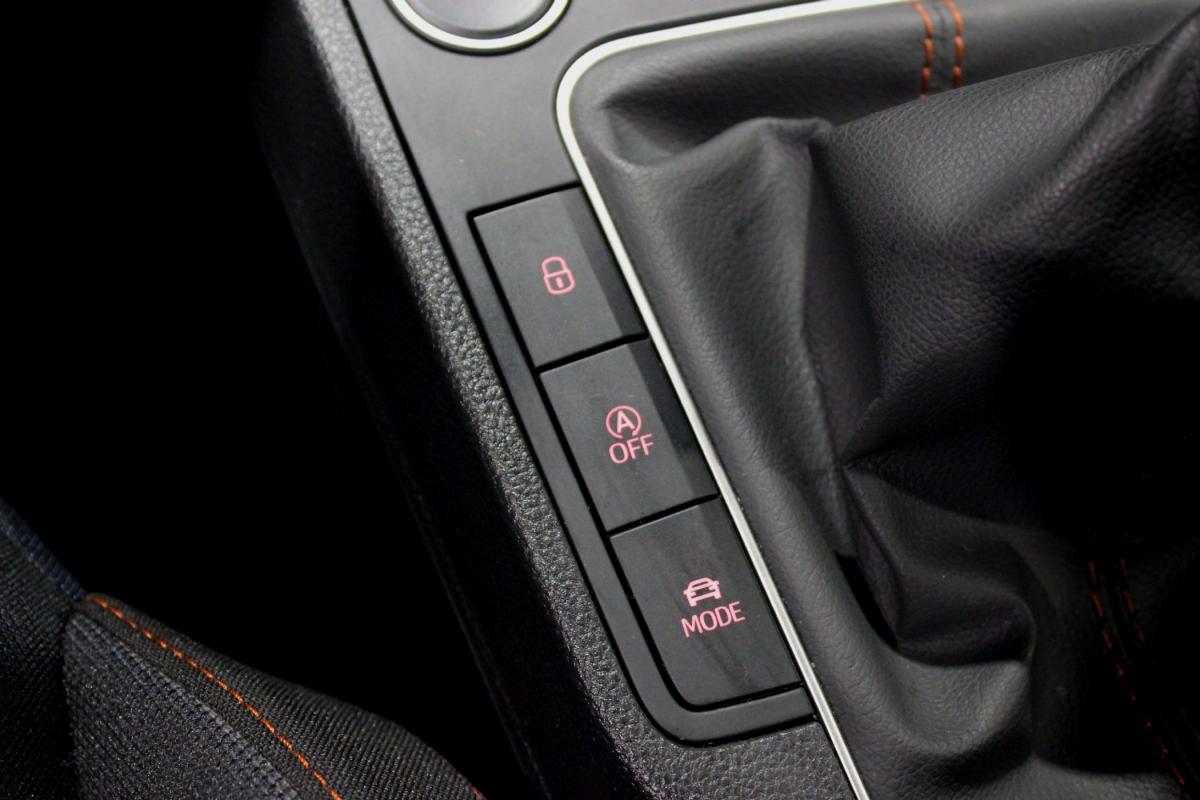 seat-ibiza-2023-gasolina-999cc