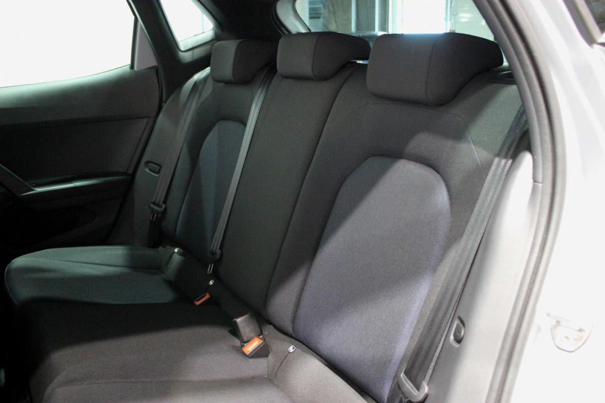 seat-ibiza-2023-gasolina-999cc