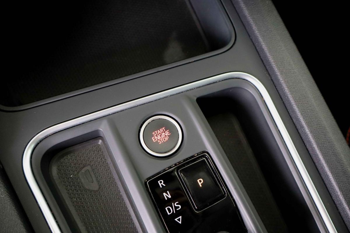 seat-leon-st-2023-hibrido-a-gasolina-1395cc