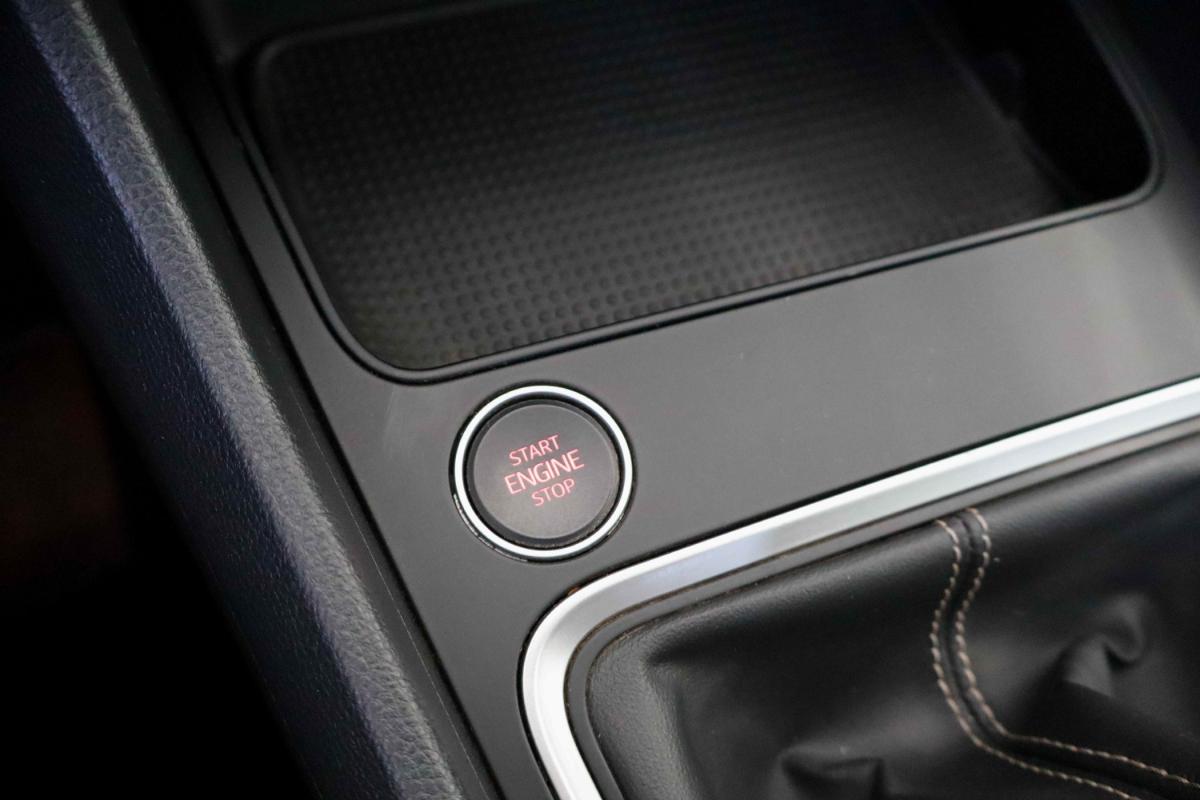 seat-ateca-2024-gasolina-999cc