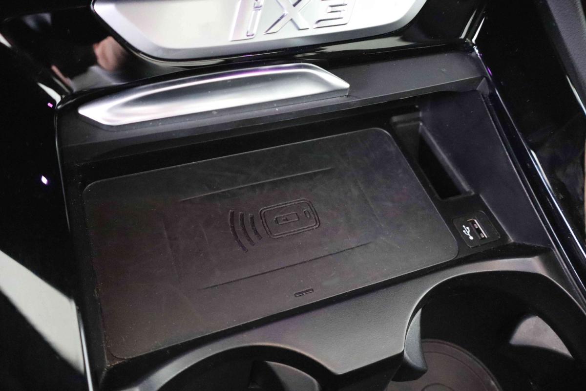 bmw-ix3-2022-eletrico-500cc