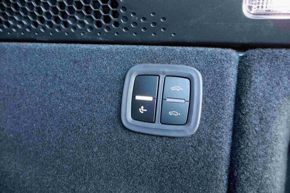 porsche-macan-2025-eletrico-500cc