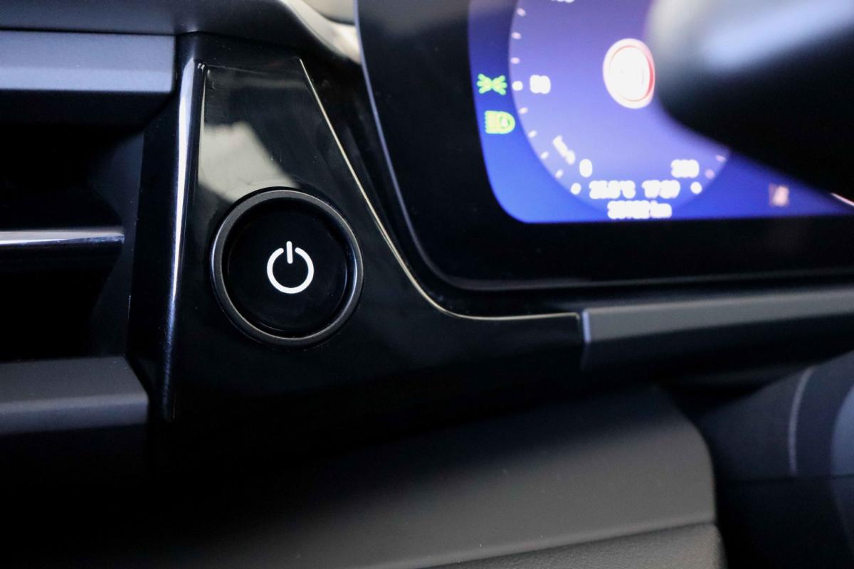 porsche-macan-2025-eletrico-500cc