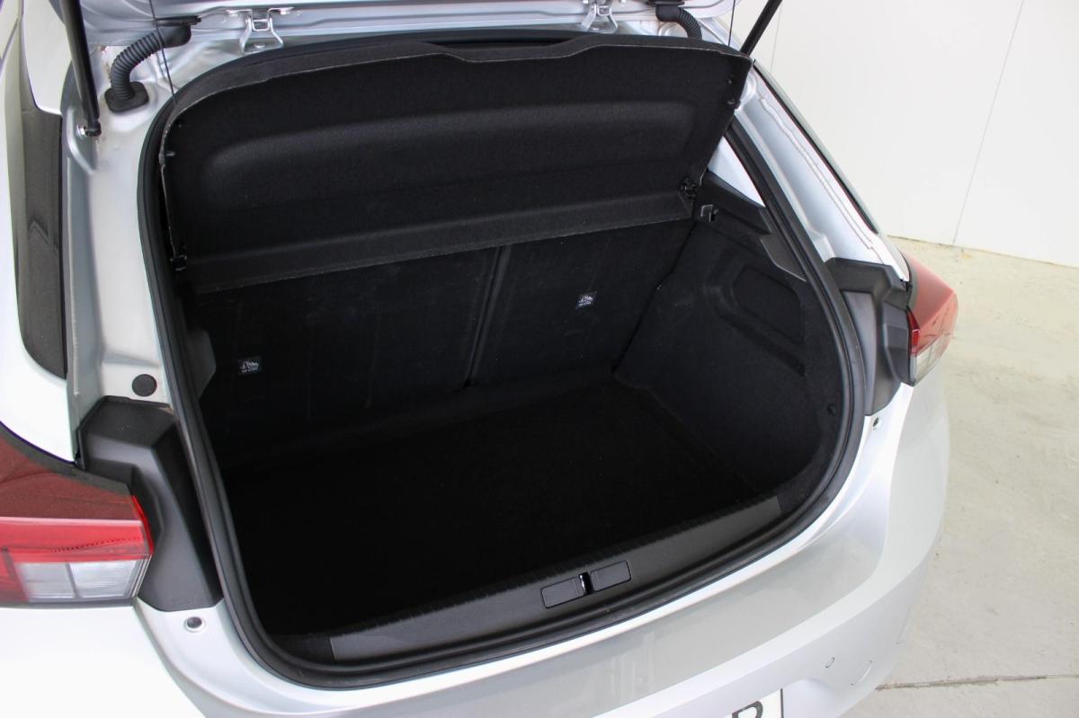 opel-corsa-2023-diesel-1499cc