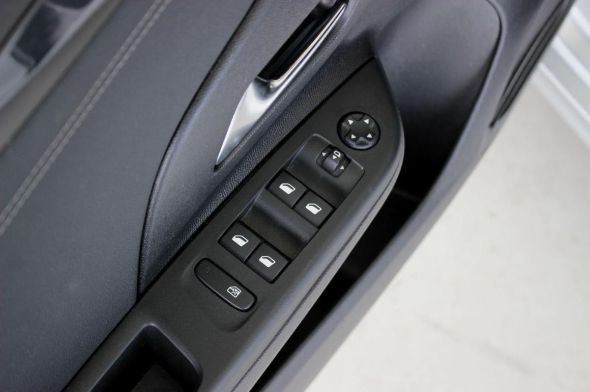 opel-corsa-2023-diesel-1499cc