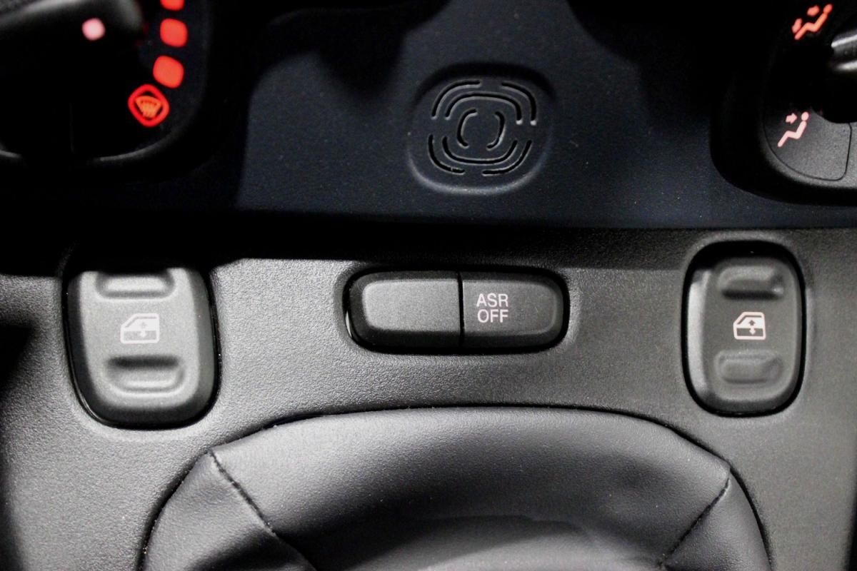 fiat-panda-2023-gasolina-999cc