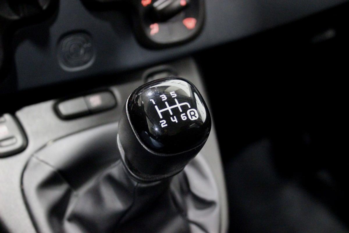 fiat-panda-2023-gasolina-999cc